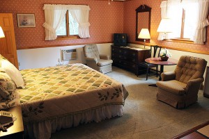 One King bed deluxe corner room kitchenette